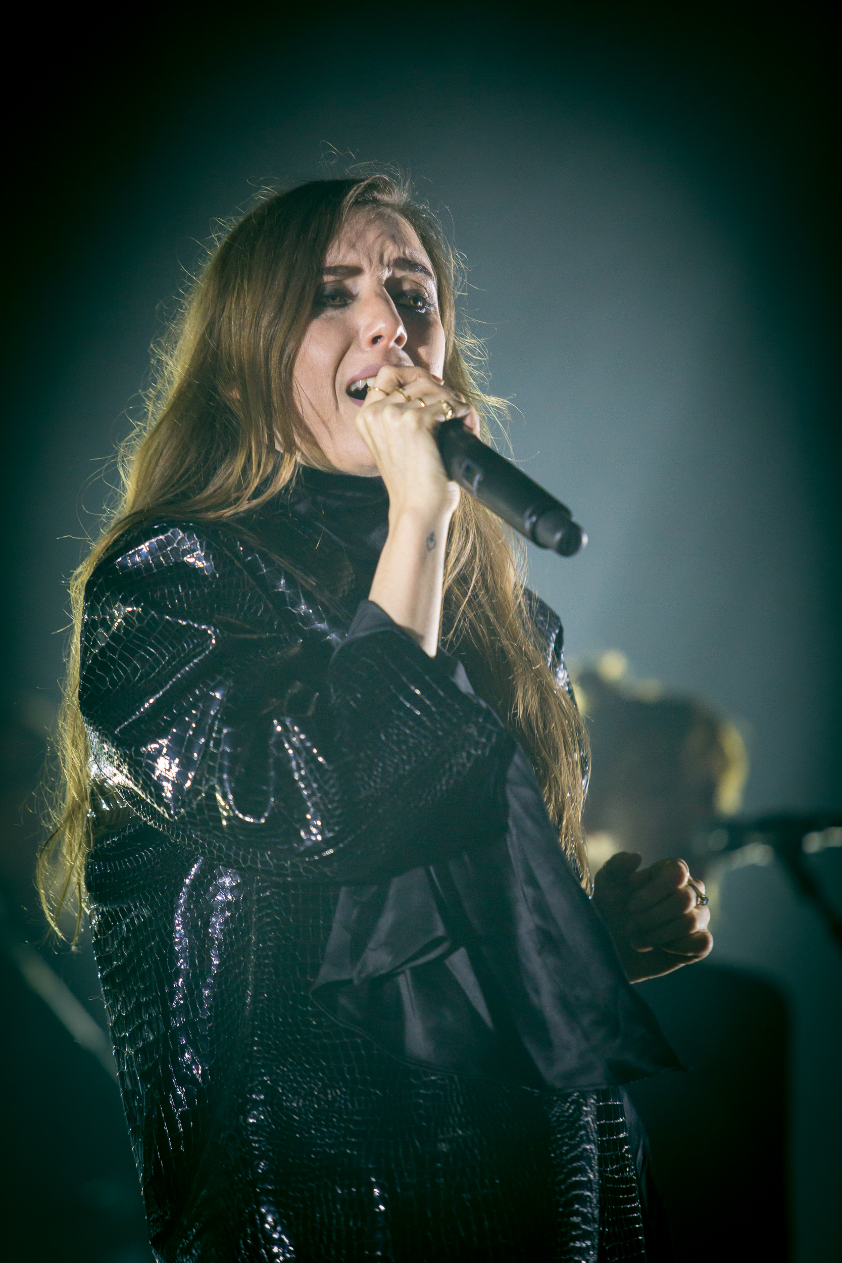 Lykke Li har gjort hjertesorg og melankoli til hennes image. Tårene triller både tekstmessig og visuelt. Foto: Tord Litleskare