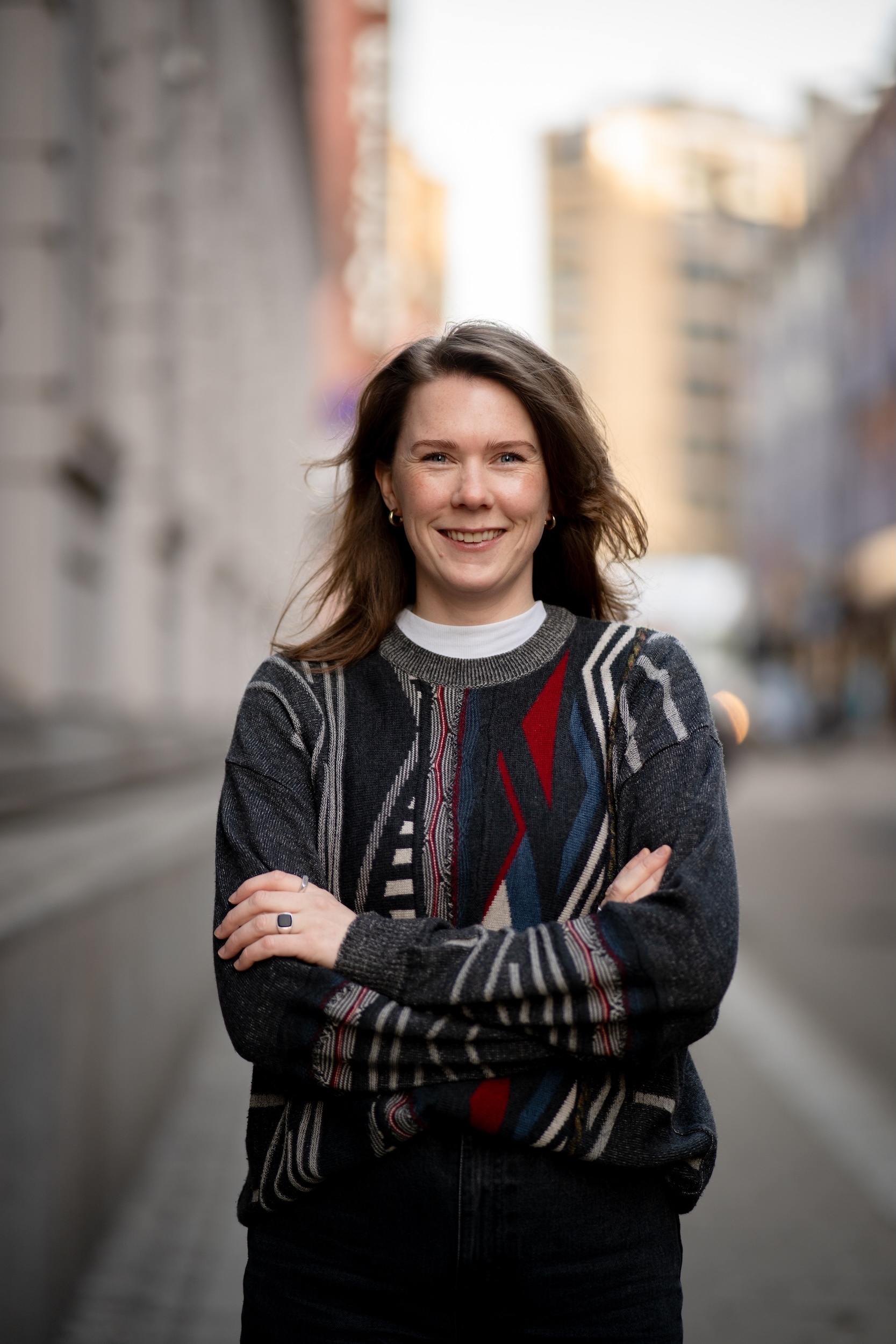 Jenny Ulleland er arrangørfaglig rådgiver i Norske Kulturarrangører (NKA). Hun har tidligere jobbet som bookingansvarlig på flere scener i Oslo, i tillegg til sentrale roller i en rekke norske festivaler. Foto: Jane Lool