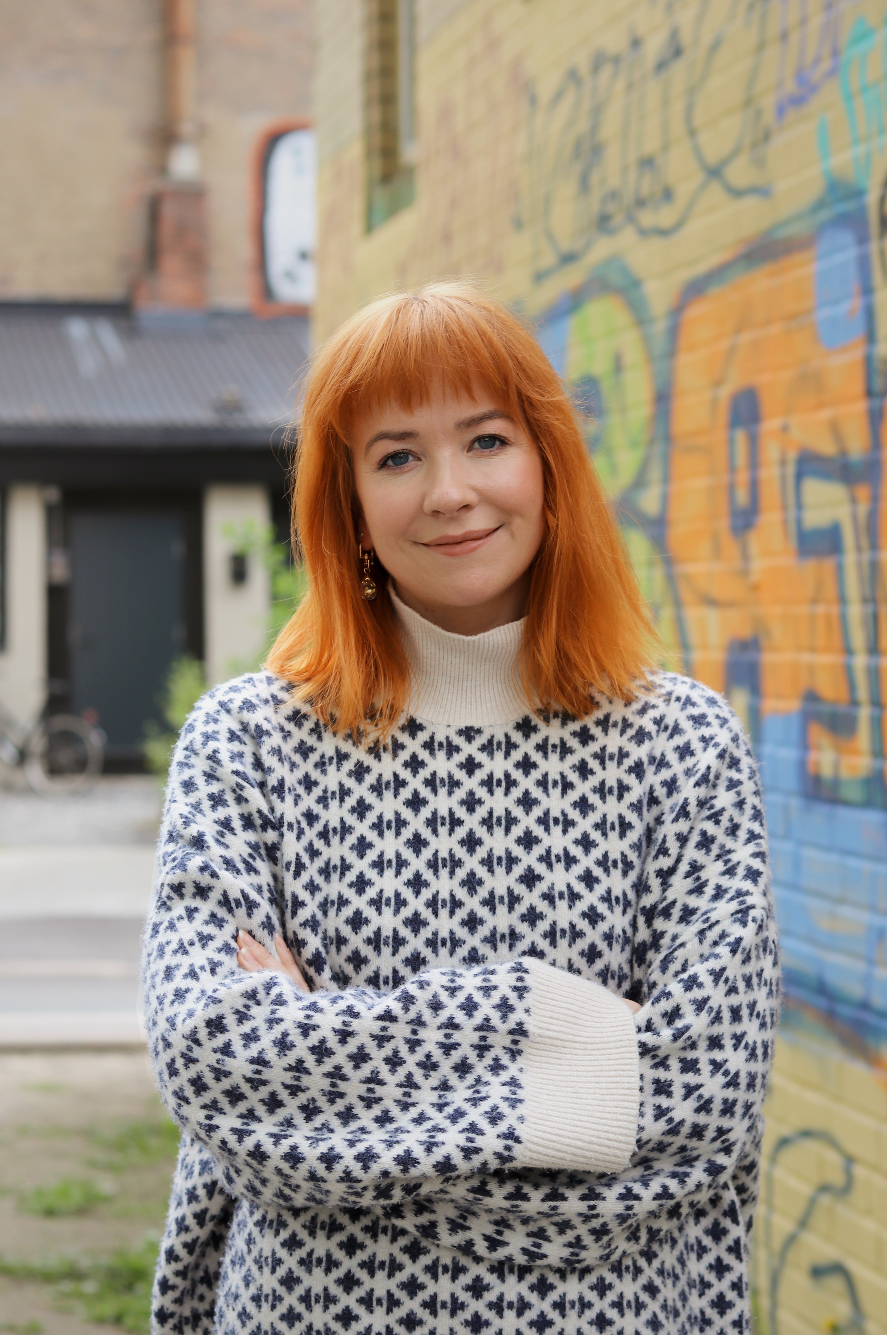 Nora Dyrvik, forfatteren av håndboka, er arkitekt og svært engasjert prosjektrådgiver i Kulturrom innen kultur og stedsutvikling, der hun utvikler verktøy og veiledning for etablering av kulturlokaler i eksisterende bygg. Foto: Ali Iversen Yassin