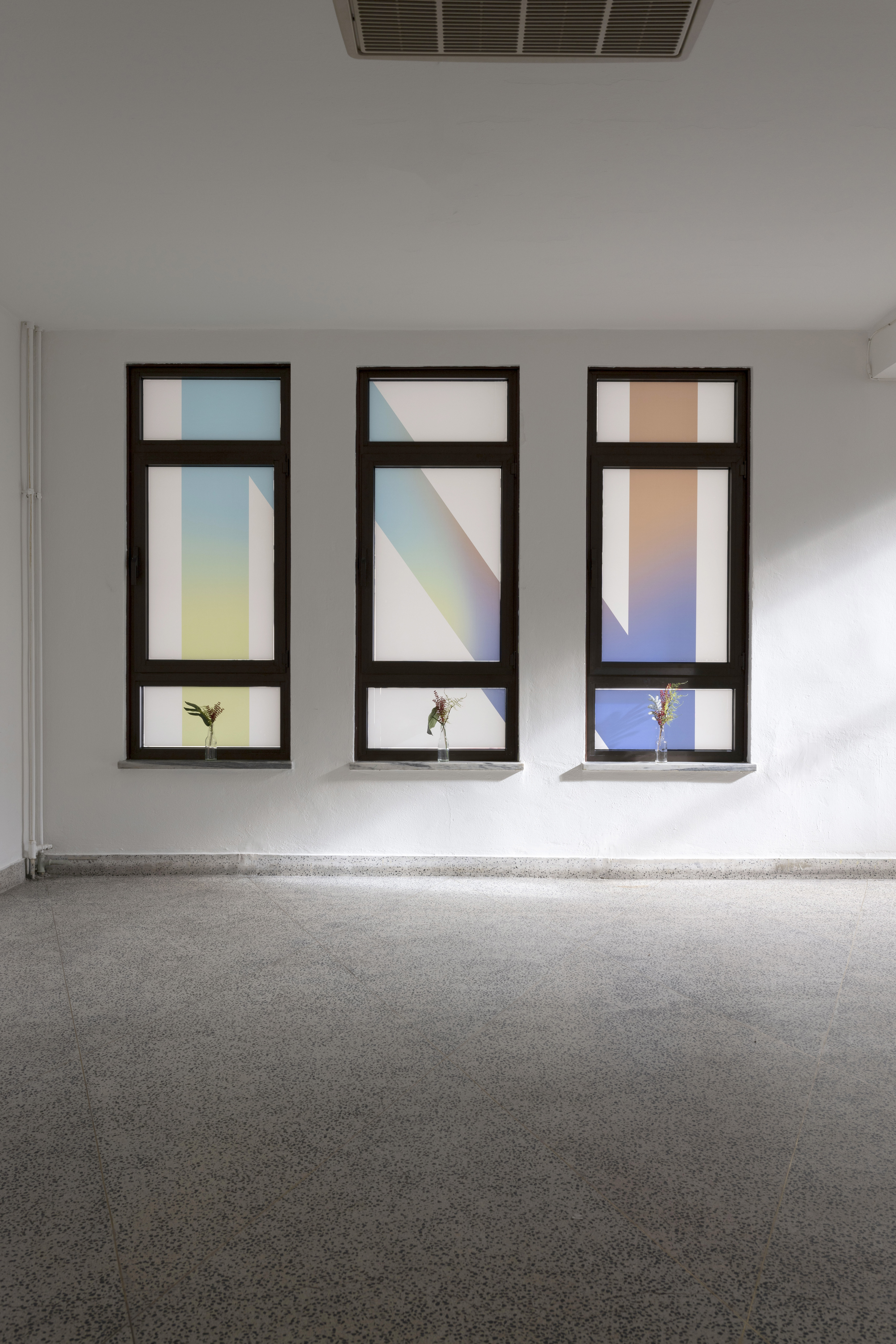 NŌUA holder til i en av de få gjenværende etterkrigstids arkitekturbygg i byen, bygget i 1944-48 av arkitekt Kristof Lange. ﻿Programmet ved NŌUA er alltid gratis og åpent for alle. Foto: Dan Mariner