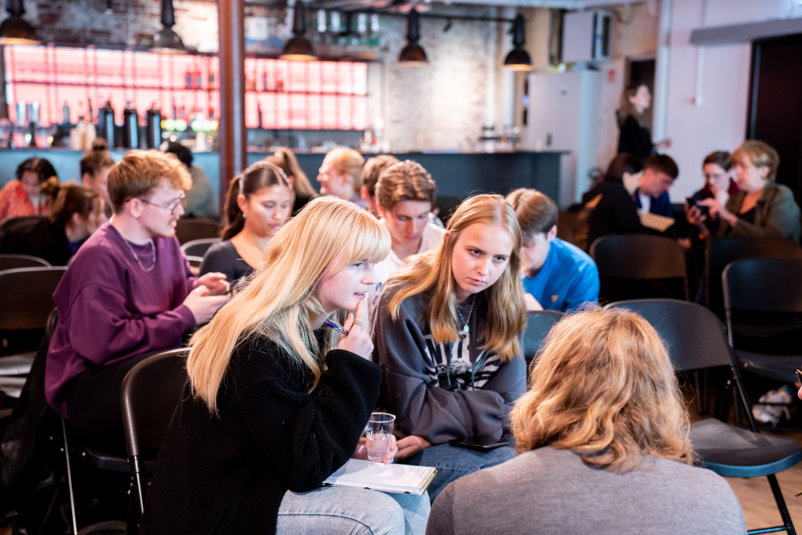 Synne SB Boenes 23 Brak Kontordagen 01670