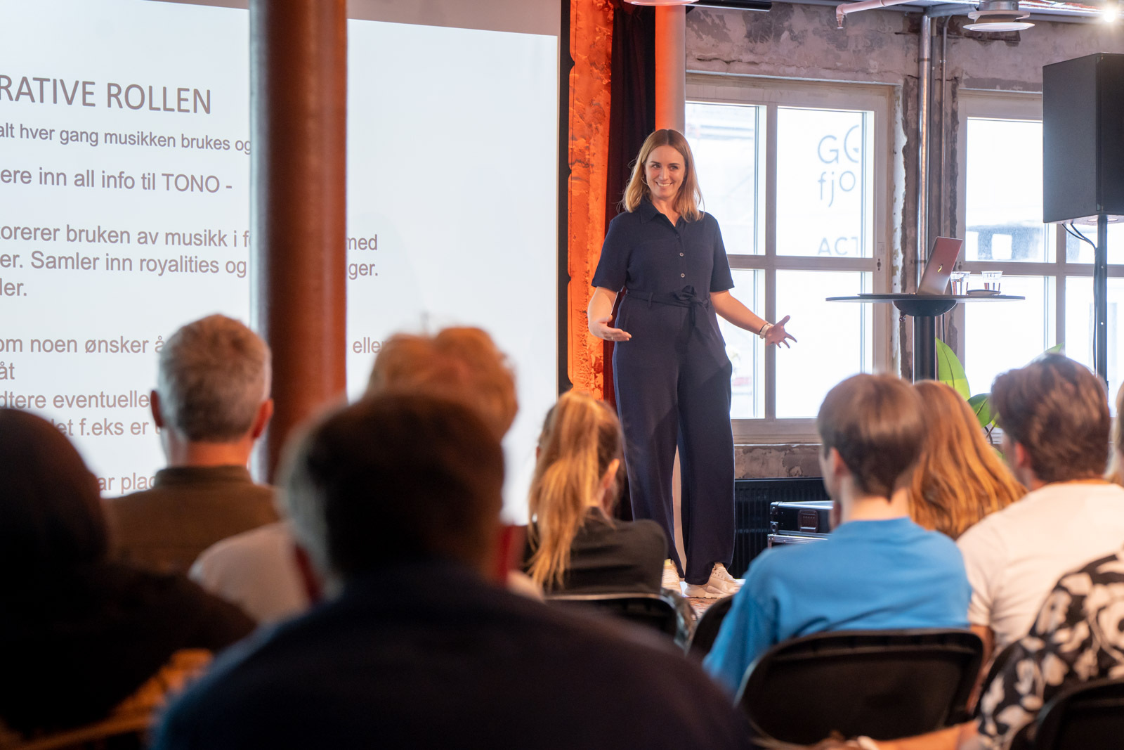 Synne SB Boenes 23 Brak Kontordagen 01811