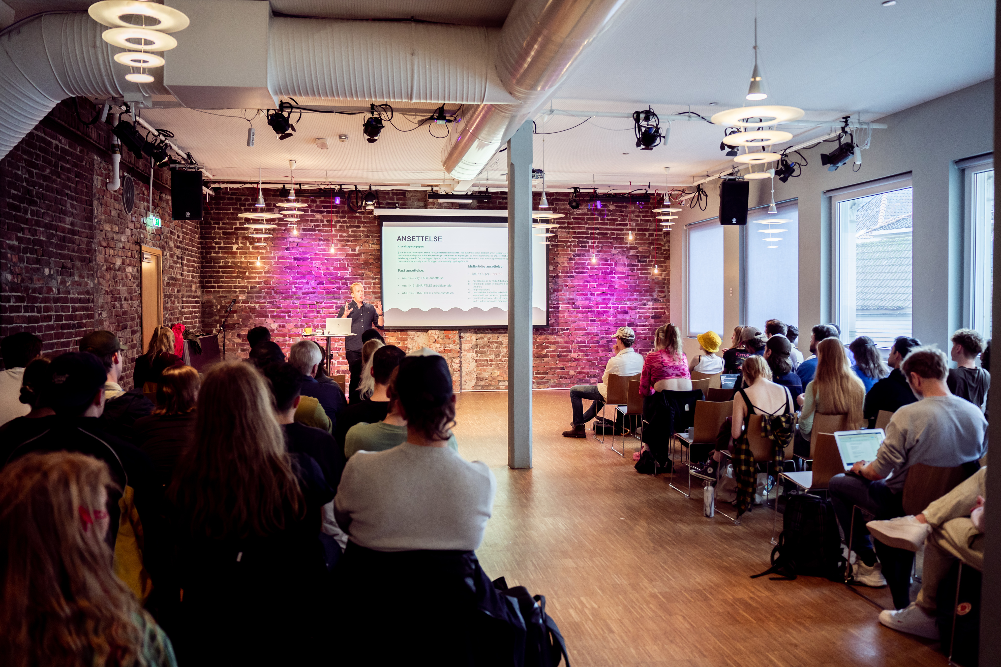 Synne SB Boenes 24 Kontordagen 09029