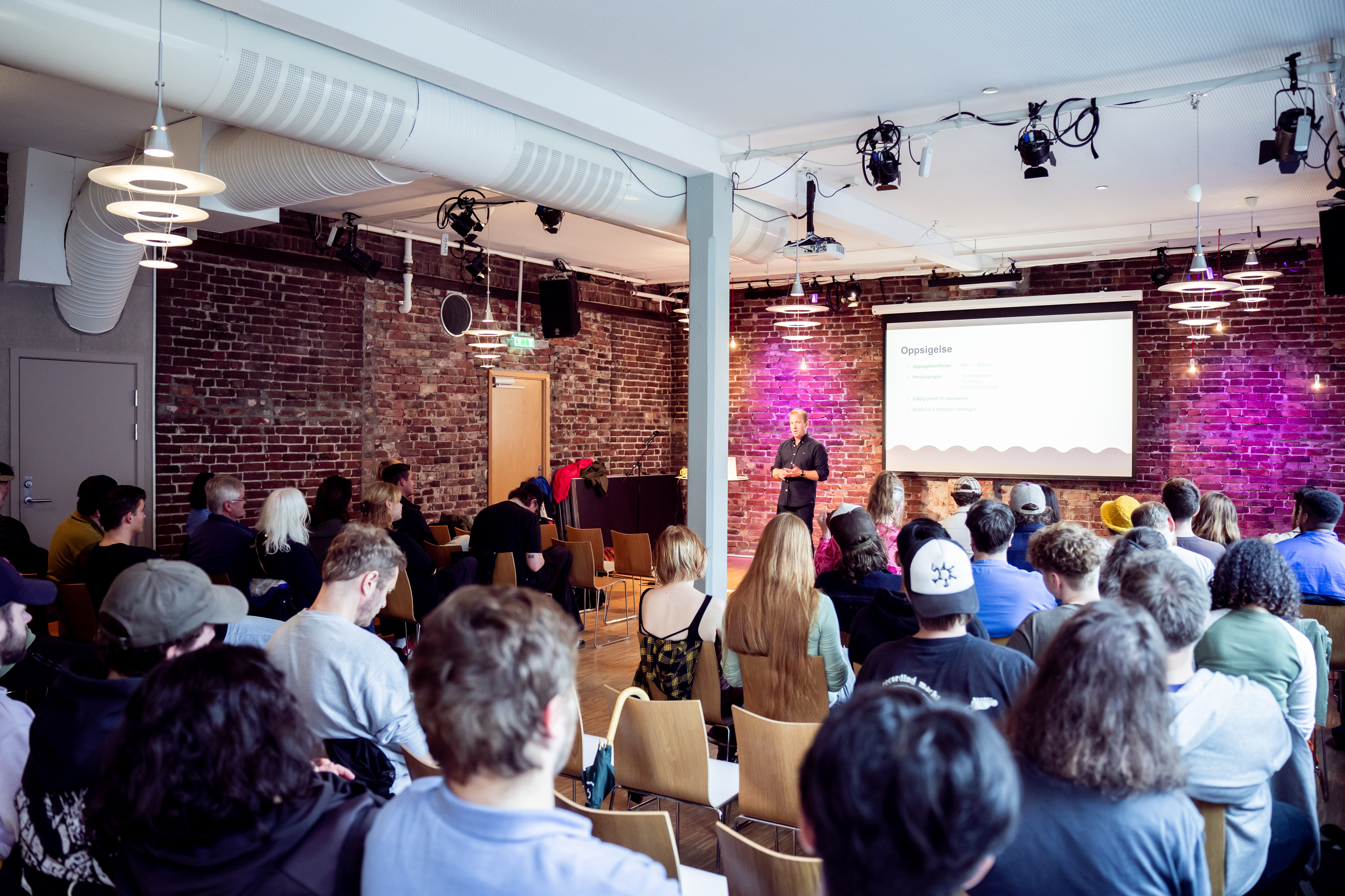 Synne SB Boenes 24 Kontordagen 09045