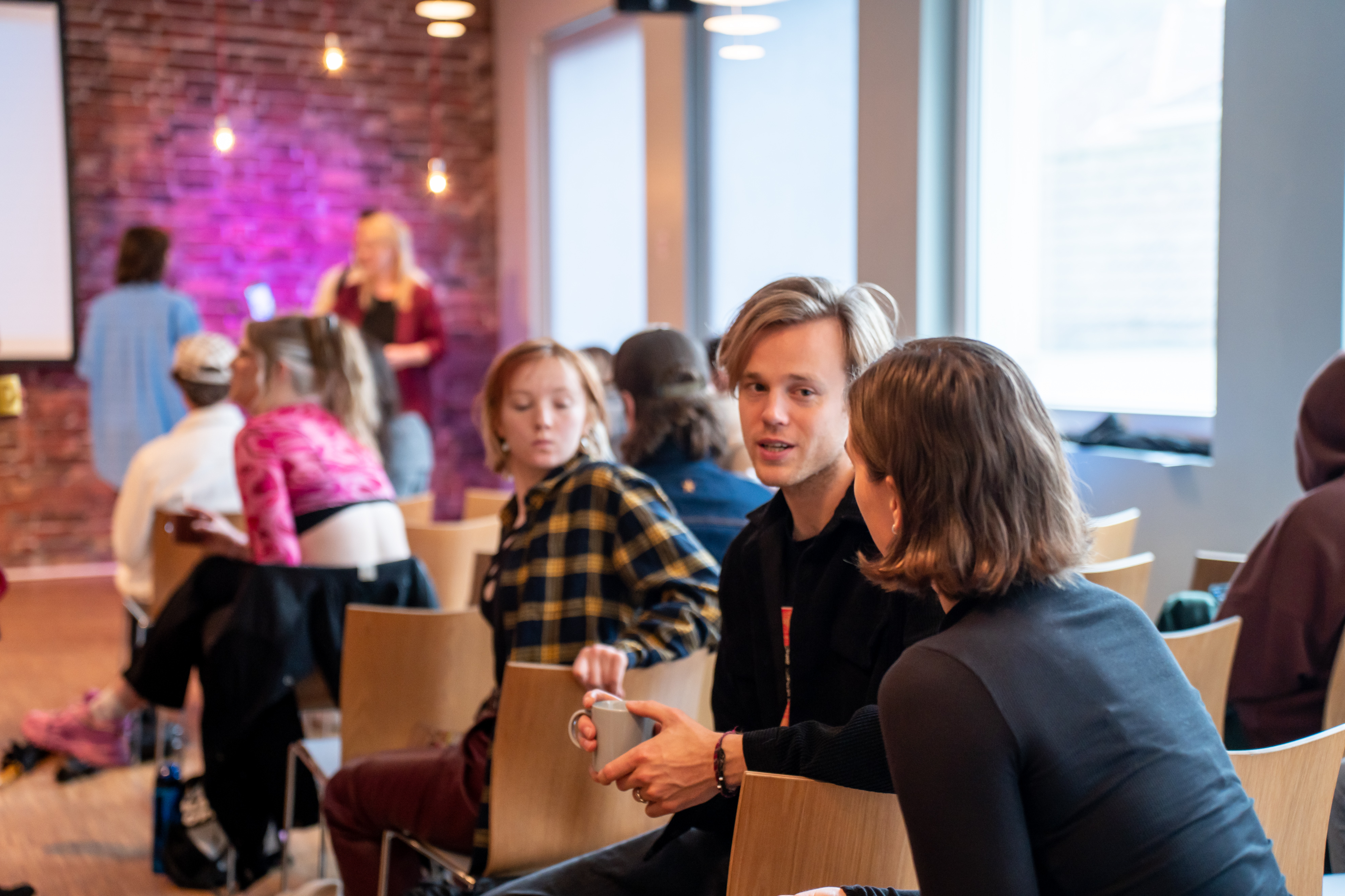 Synne SB Boenes 24 Kontordagen 09179