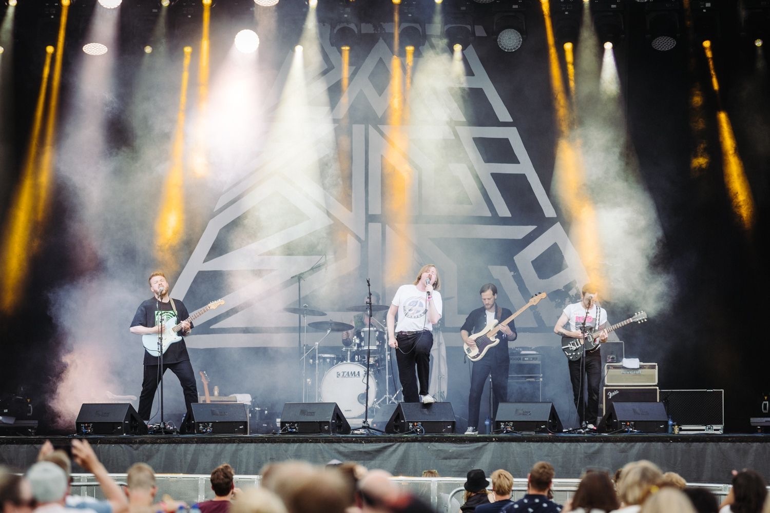 Rockeveteranene i Death by Unga Bunga blir ofte spilt på radio og har gode sync-inntekter i tillegg til mye salg av merch og vinyl. Foto: Ivar Sæthre