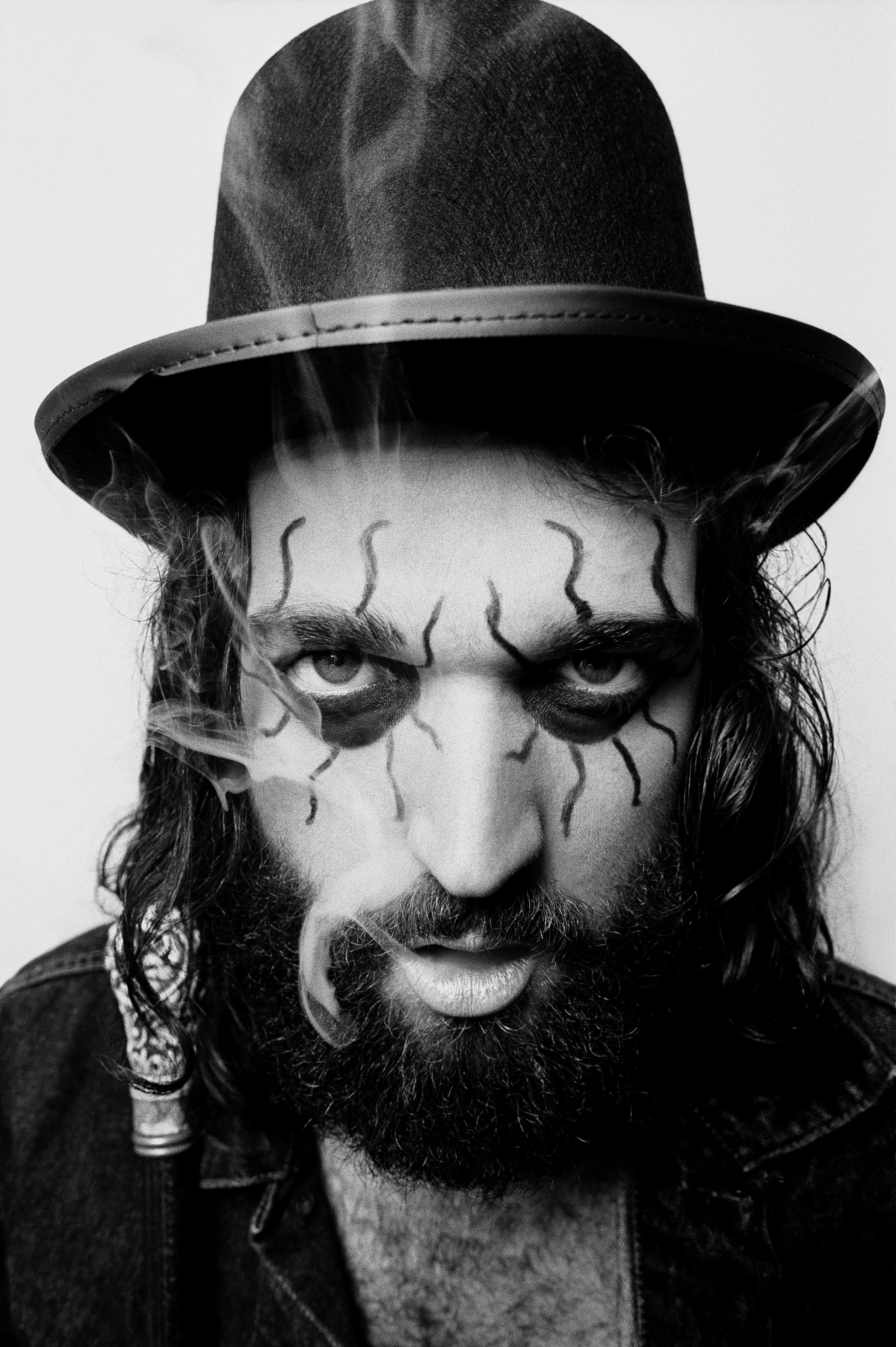 Andersen har gitt ut fotobøker med Turboneger og a-ha. Her er førstnevntes vokalist Hank von Helvete. ﻿Foto: Stian Andersen﻿﻿