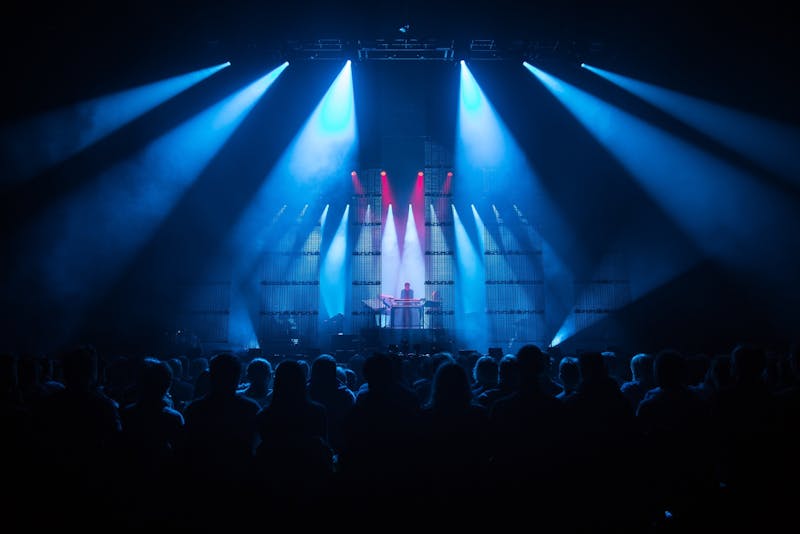 Illustrasjonsbilde: Konsert i Oslo Spektrum med den franske elektronika-artisten Jean-Michel Jarre. Foto: Tord Litleskare